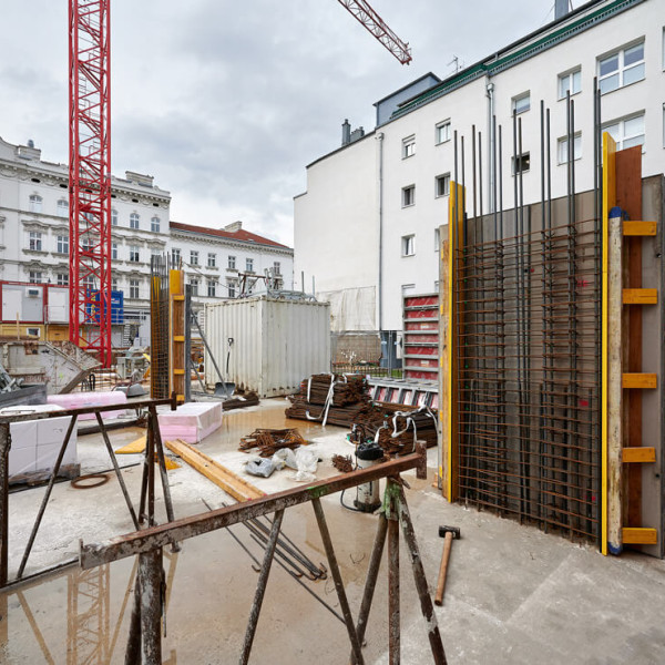 Stütze für die Kellerdecke
